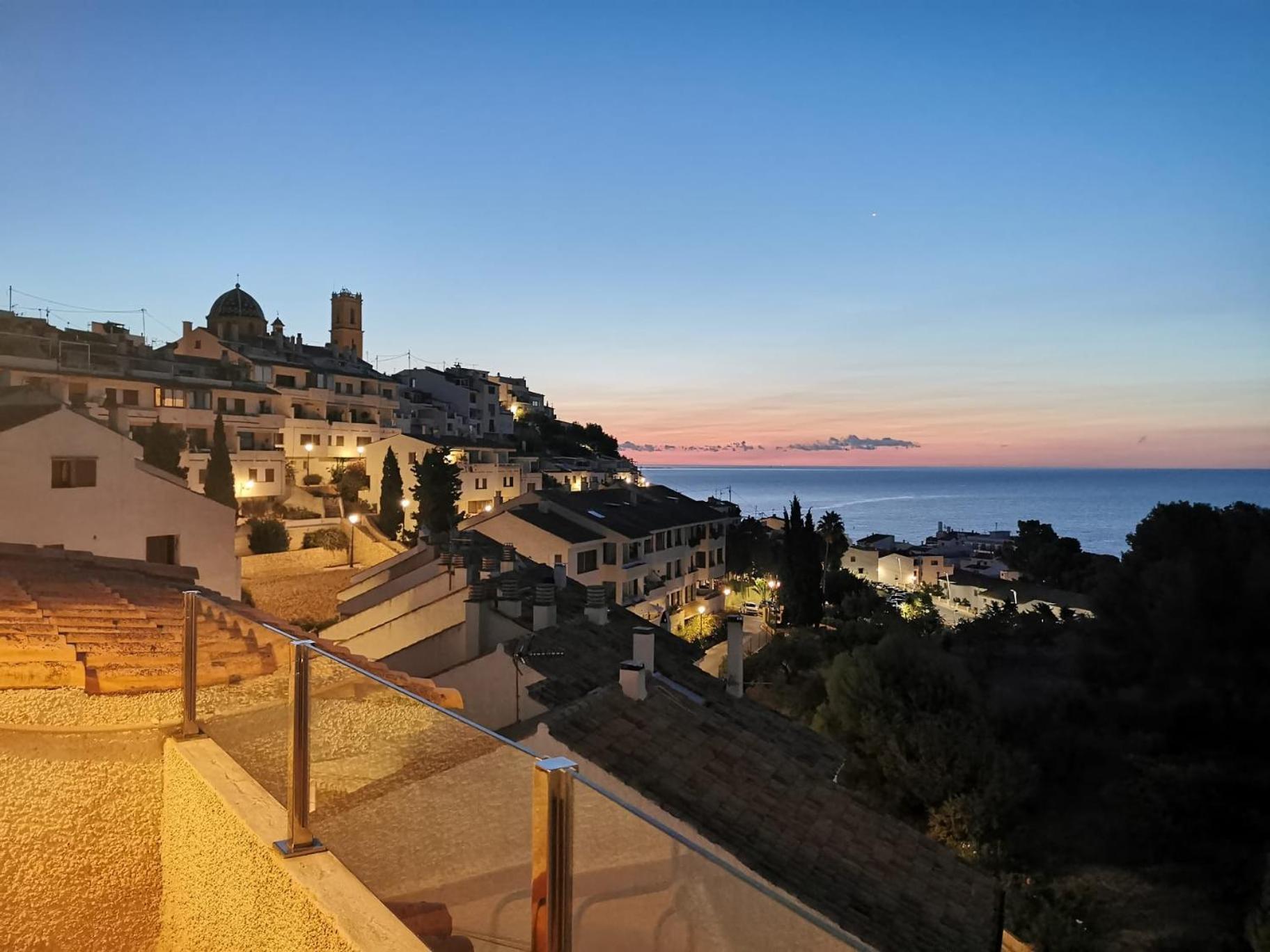 Atico-Duplex Con Vistas Al Mar Y Casco Antiguo En Altea Apartment Екстериор снимка