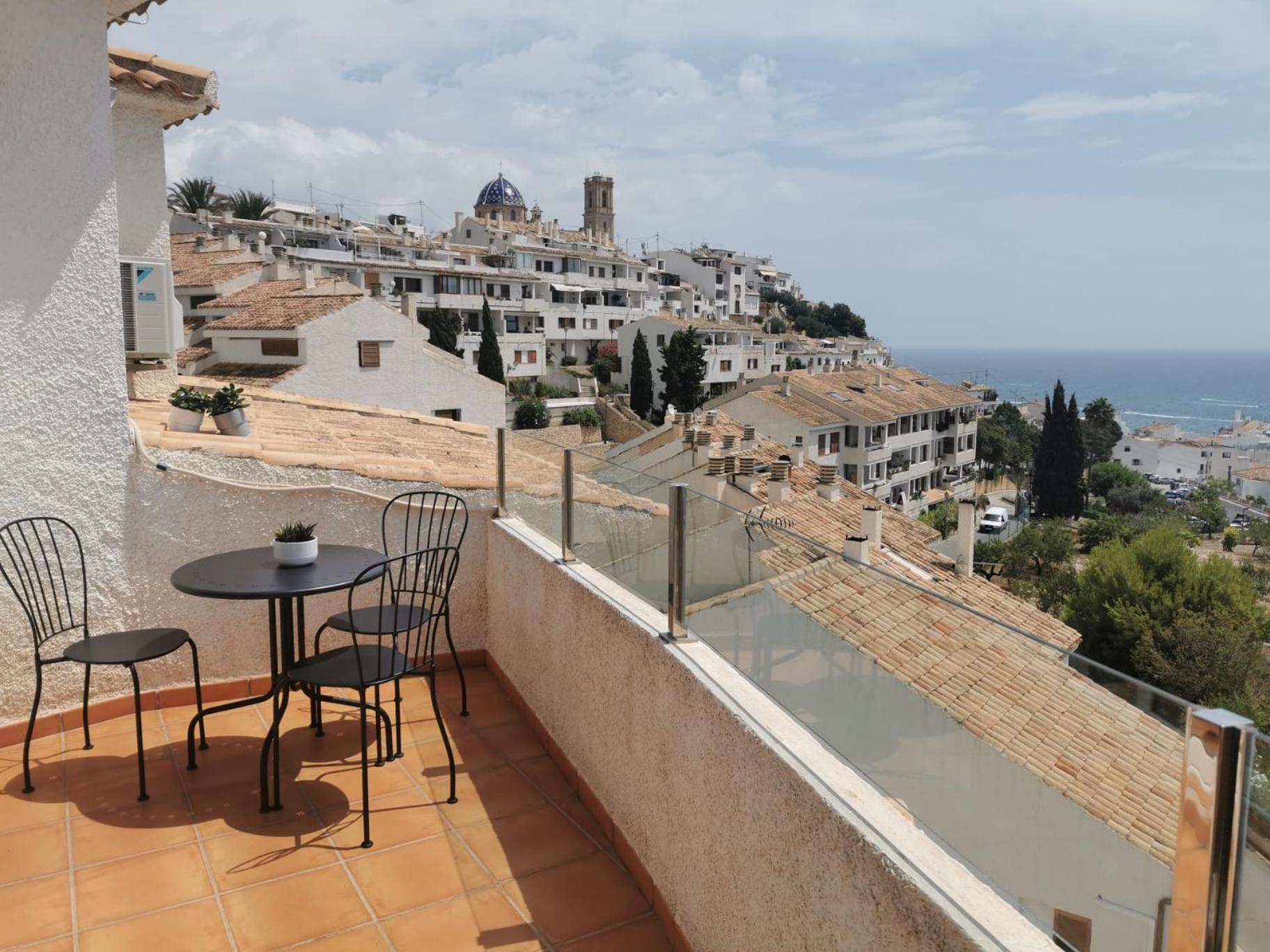 Atico-Duplex Con Vistas Al Mar Y Casco Antiguo En Altea Apartment Екстериор снимка